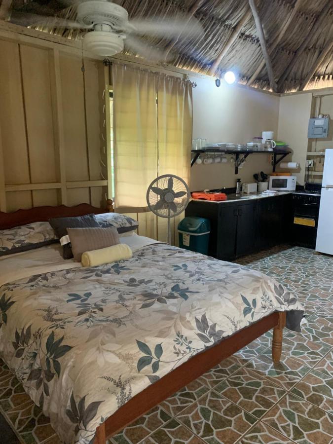 Heavens Gate Beach Bungalows Villa Placencia Luaran gambar